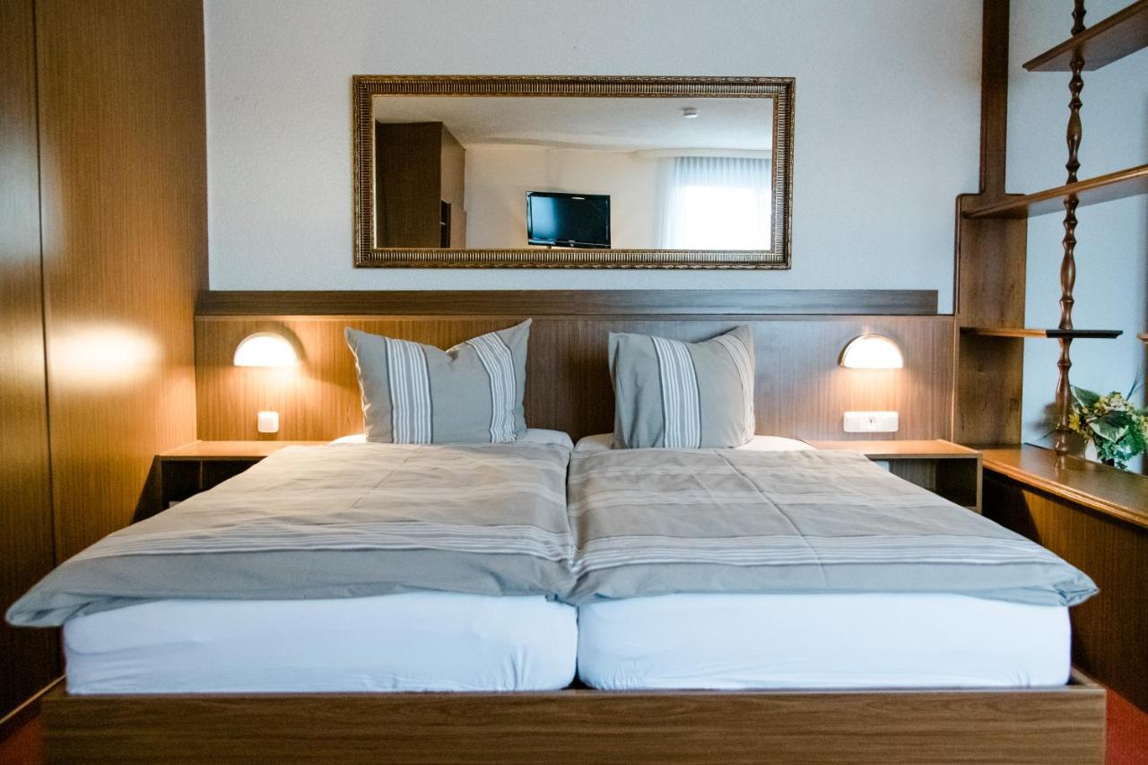Hotel Mueller Genthin Bagian luar foto